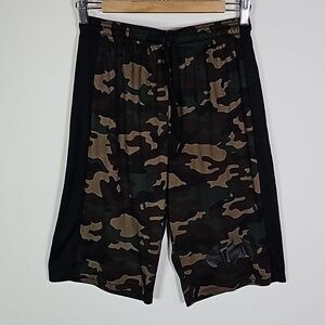 Batman small green and brown camo athletic shorts